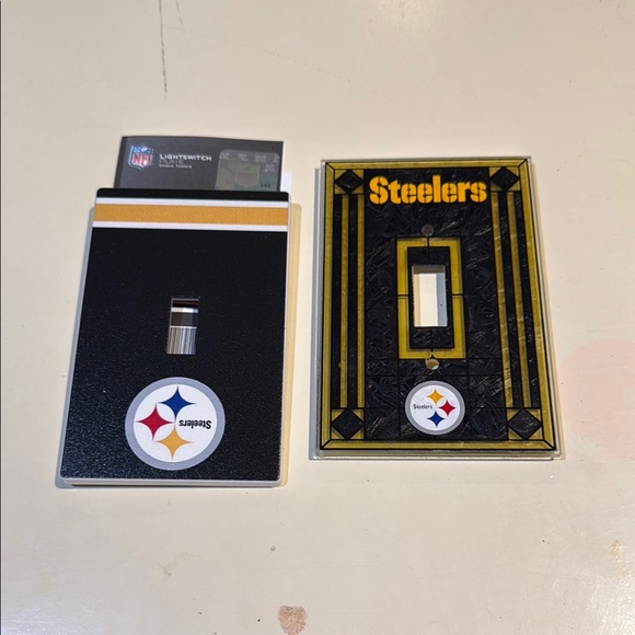 Steelers Light Switch Cover - Black and Gold - Picture 1 of 1